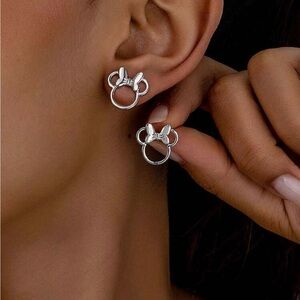 Disney Silver Minnie Mouse Bow Earrings Cute Studs for Women And Girls New